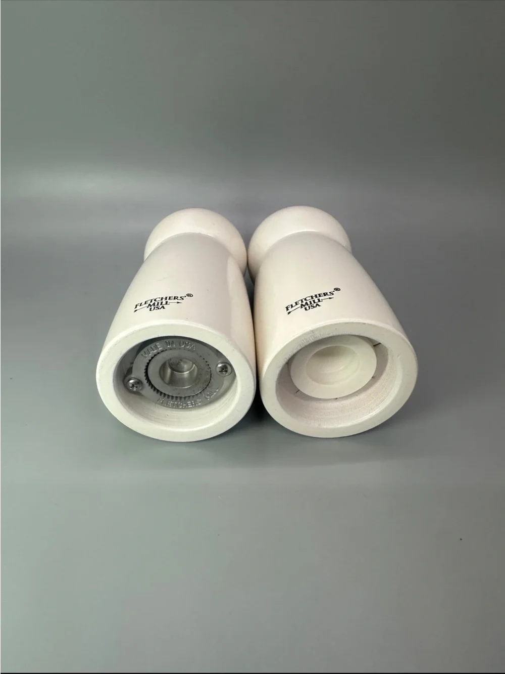 Fletchers Mill Williams Sonoma White Snowman Salt & Pepper Shaker Set